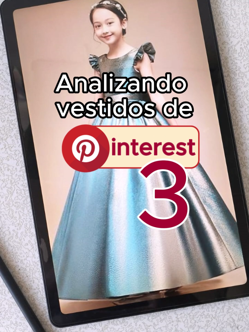 Te enseño a hacer un #vestido de #pinterest rápido y fácil 💯 Este #vestido  está elaborado totalmente en LAMÉ AMERICANO (costo referencial 1mt: 35 soles) 🧵Corpiño básico 🧵Manga volante 🧵Pretina sobrepuesta  🧵Falda semimundo cinturax2 Volumen interior falda: Tul fantasía o ilusión y Tul rígido #confeccion #niñas #coser #vestidosfiesta #modainfantil #costura #vestidos 