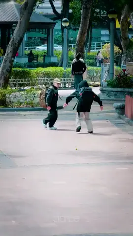 Just two kids battling it out after school #breakdancer #shuvespaminmyhole #leftfoot #rightfoot #slide 