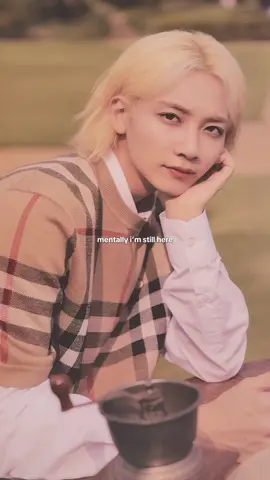 social club you are that girl #seventeen #svt #carat #svtcarat #caratfyp #scoups #joshua #jeonghan #jun #hoshi #wonwoo #woozi #minghao #mingyu #dokyeom #seungkwan #vernon #dino #seventeenphotobook #socialclub #seventeen17_official #seventeen세븐틴 #alfine #dacapo 