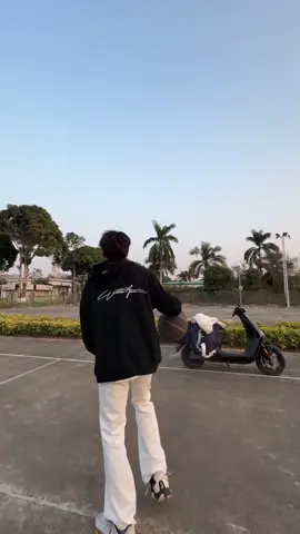 你一定是在消极地思考。  #男人 #中国 #🇨🇳 #07 