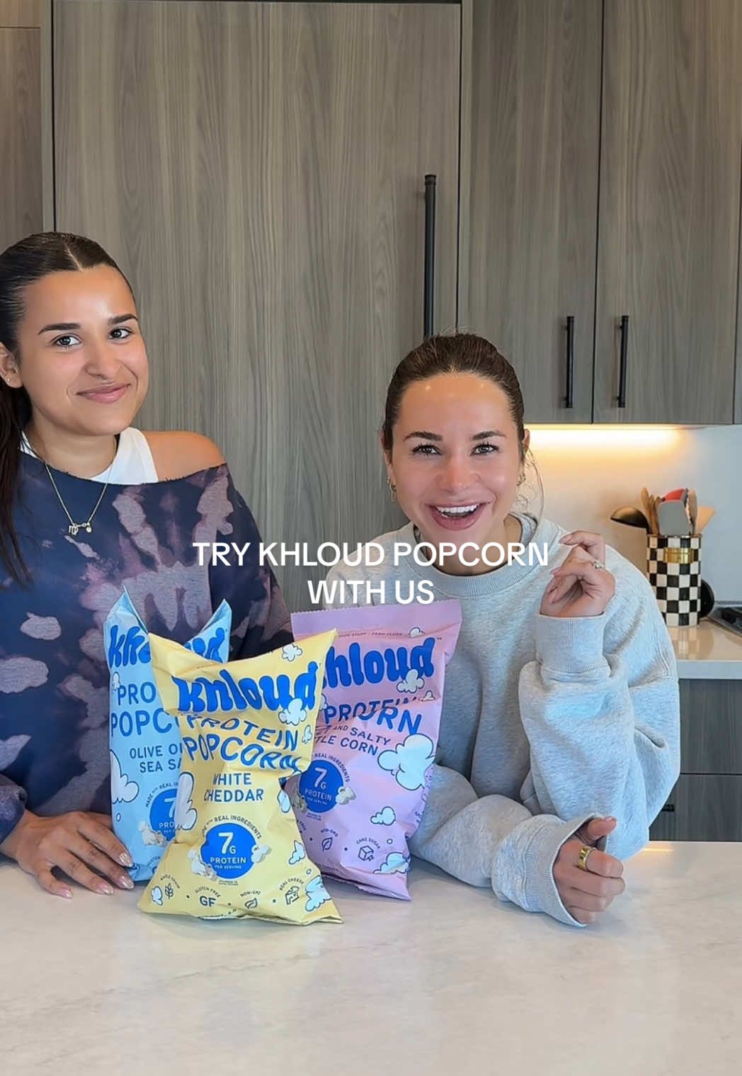 come along our chaotic journey of trying the new @Khloé Kardashian protein 🍿 @target #khloekardashian #khloud #proteinpopcorn #popcorn #tastetaste #viral #mukbang #kardashians #kardashian @Raquelnailsit @Raquel DePaula 