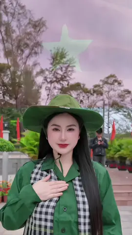 | 30/04/1975-30/04/2025 |🇻🇳🕊️ “50 năm hoà bình. 50 năm ngày Giải phóng miền Nam, thống nhất đất nước. Ngày non sông nối liền một dải, Bắc-Nam sum họp một nhà”#codongkimcuc #phucochin #cuutinhlinhtu #chuathenbacson #phongthuycocuc #dongchuathen #phongthuycaivancocuc @Trần Khánh Duy 87 @Sắp Lễ CônĐảo-Cô Đồng Kim Cúc 