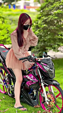 Lễ này anh em đi tới đâu rồi…Còn tui ở nhà nha…🥰