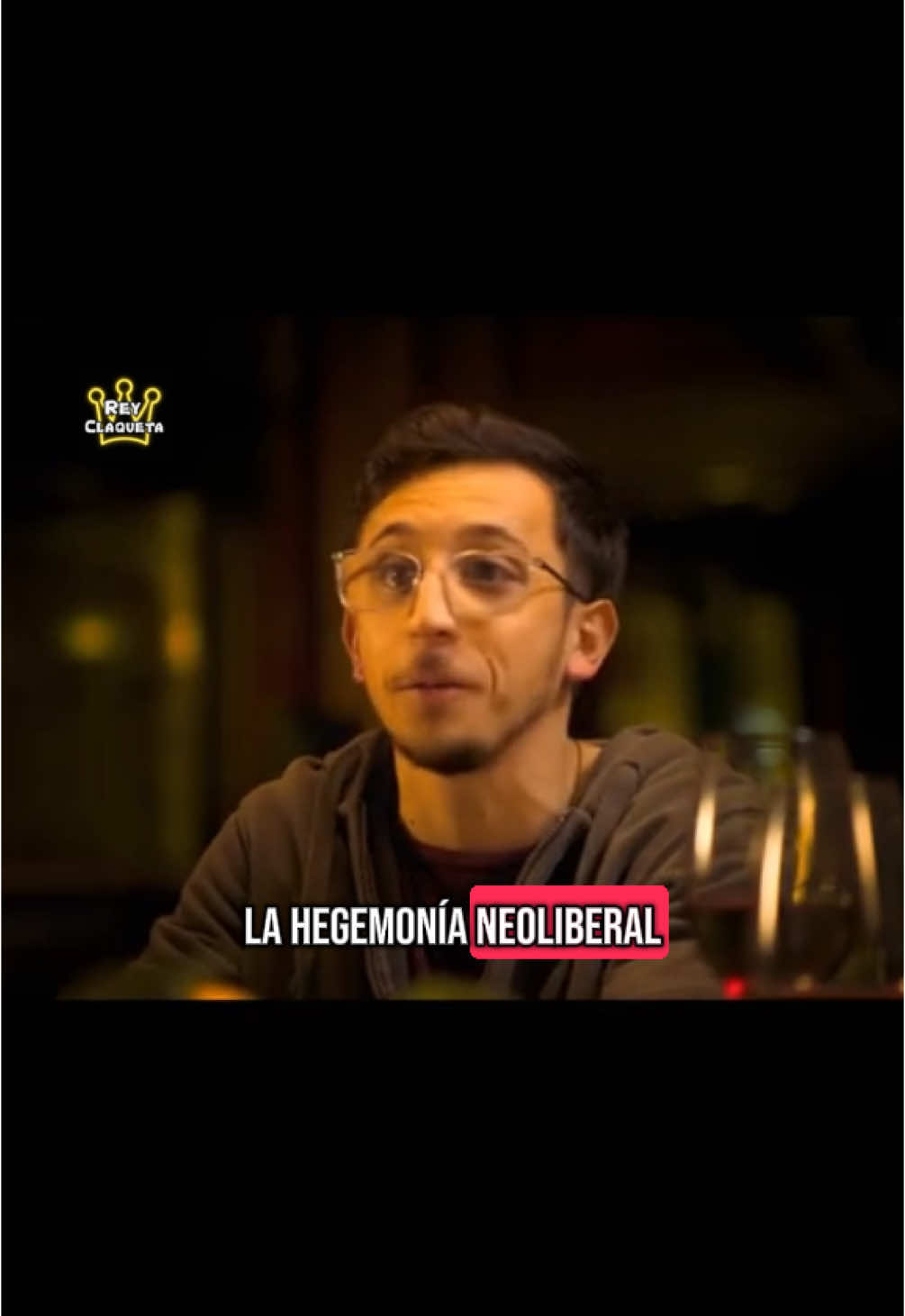 Nada - La hegemonia neoliberal 😂  #comedia #humor #capitalismo #socialismo #viral #cine #nothing #nada #cine #escenas #escenasdepeliculas #peliculas 