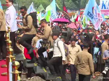 pundak yang selalu ada buat bapak Prabowo... #mayorteddy #teddyindrawijaya #letkolteddy #prabowosubianto #fypp 
