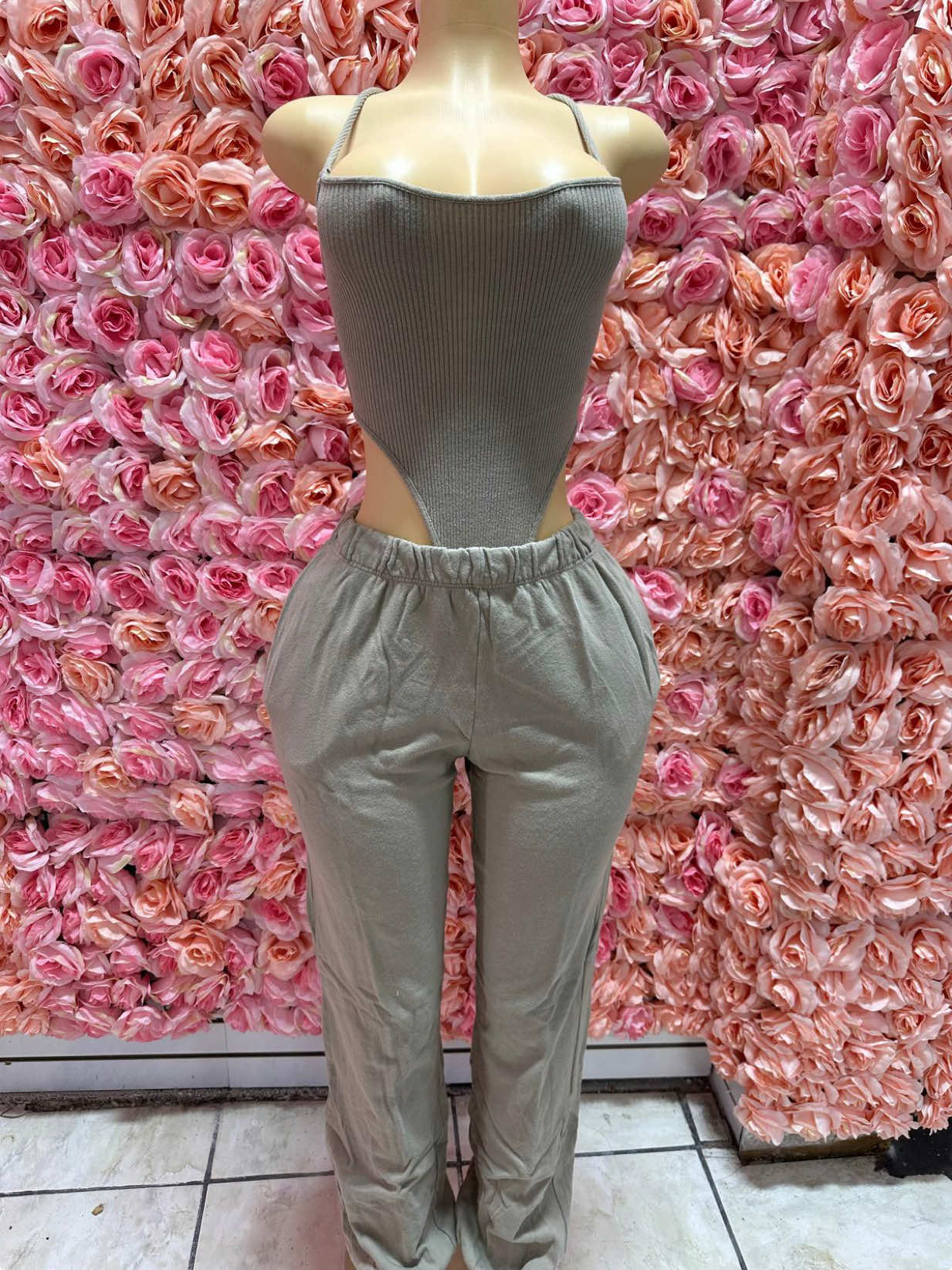 👑 KO FASHION LA 👑 ✨– ¡Nuevo artículo disponible! 🛍️ Venta en tienda física y online 📩 Para tallas, precio y envíos, consúltanos por privado. #KOFASHION #KOFASHIONLA #StreetStyle #ModaUrbana #Novedades #OOTD #❤️❤️ #💛 beautiful yellow #Love #design #elegant #hermosa ❤️ #modafemenina #dress #hermosos information to the private