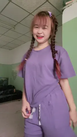 😝😝😁#viewတေရှယ်ကျ #မြင်ပါများပီးချစ်ကျွမ်းဝင်အောင်လို့🥰🤭 @🦋ℳ𝒶𝓇 𝓎𝒶𝓇🦋 
