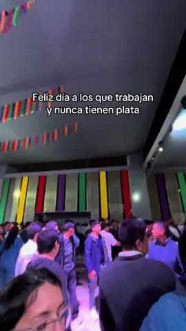 Feliz día del trabajador 🥳 #diadeltrabajador #parati #contenido #trabajo #1demayo 