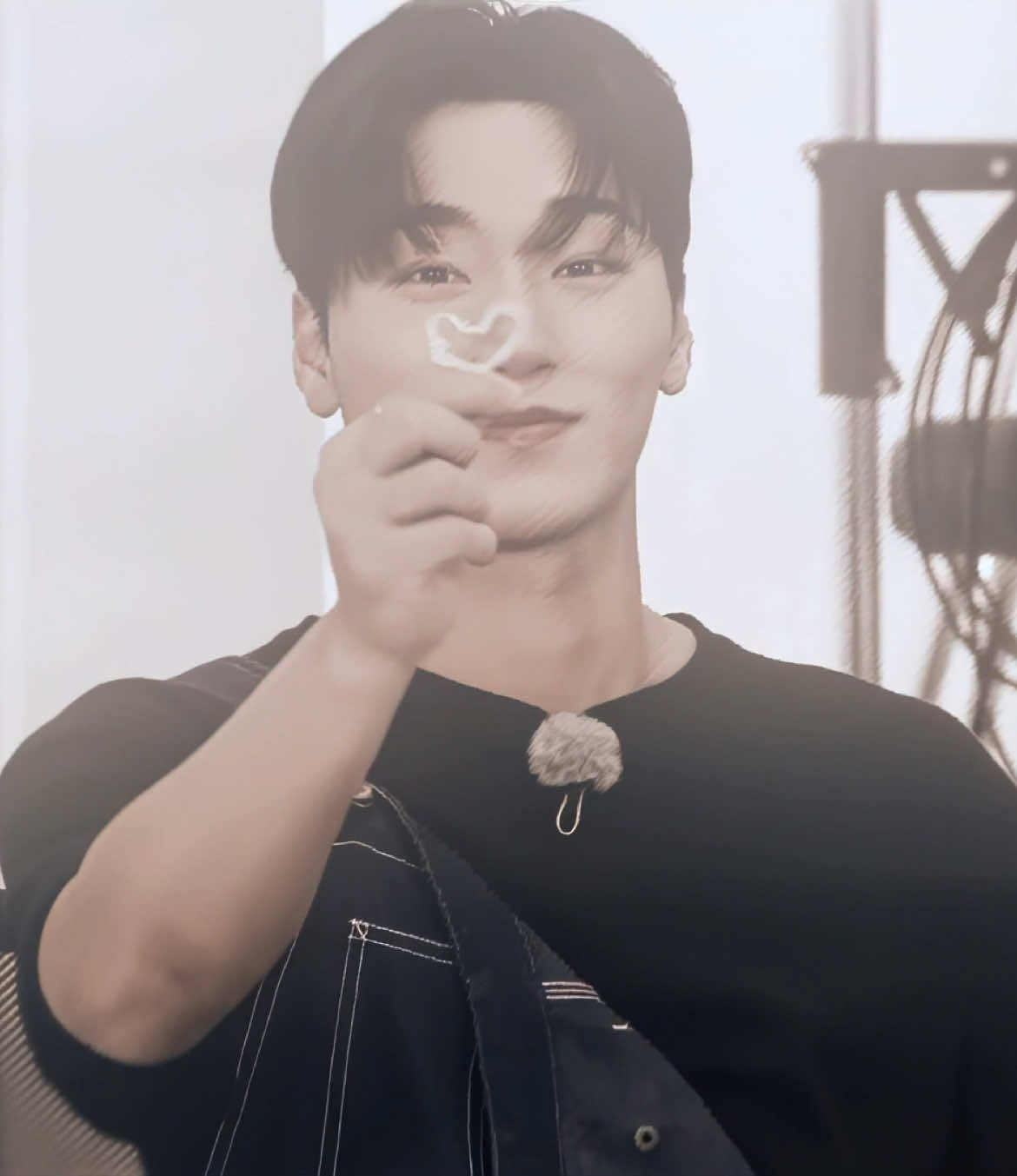 #SAN | san doing the kim seonho smile challenge HES SO CUTEE #atzmio #choisan #ateez #ateezedit #ateez_official #choisanedit #atinyfyp #fyp #foryou #edit #trend #viral #trending #kimseonho #viraledit #kpop #kpopfyp #atiny #sanedit 