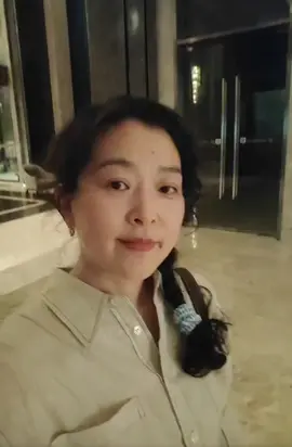 53岁素颜涂口红，与自己和解，得失嗯随意#中年老少女#青春永驻容颜不老 #50岁了依然保持好状态 