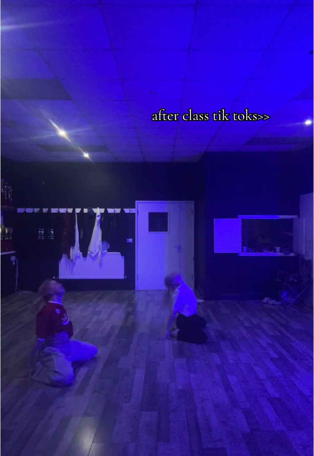 this 15 second dance killed us @GiaNina -🧠✨ @Rebecca Hughes #fyp #dancer #dance 