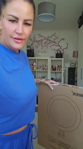 come open my ring light with me  #ringlight #TikTokShop #fyp 