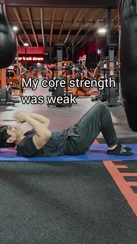 Dragon flags are great for building core strength and body awareness, making them a solid preparation exercise for advanced skills like the front lever.  Here are the progressions to help you work up to a full dragon flag. #calisthenicstutorial #calisthenics #Fitness #dragonflag #corestrength #bodyweightfitness 