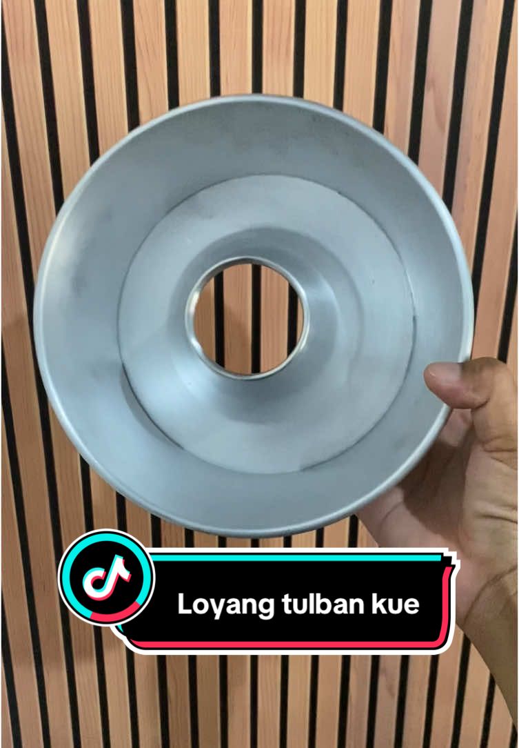 Loyang bolu tulban cake tanpa sambungan anti lengket mulai dari 14cm sampai ukuran 28cm #loyangtulban #loyangbolu #loyangkue #loyangtulbanbima 
