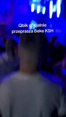 Qbik na koncercie w katowicach oficjalnie przeprosil @Seksowny Sebuś  Mial gość tupet wyjść na scene po takiej akcji, sądziłem że ludzie go zjedzą. Frekwencja też nie wynosiła więcej niż 50 osób gdy byl prawie (lub i był) sold out. Mam nadzieje że w warszawie Beka sie pojawi i dadzą mocny koncert za zakonczenie tej trasy 🥹 #qbik #bekaksh #alkolove #alkolovetour #fy #fyp #dc 