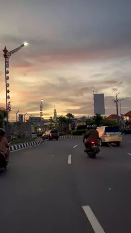 mei, m nyaa? memilikimu (misalnya?) #fypシ゚ #nightride #sunset #aesthetic #ride 