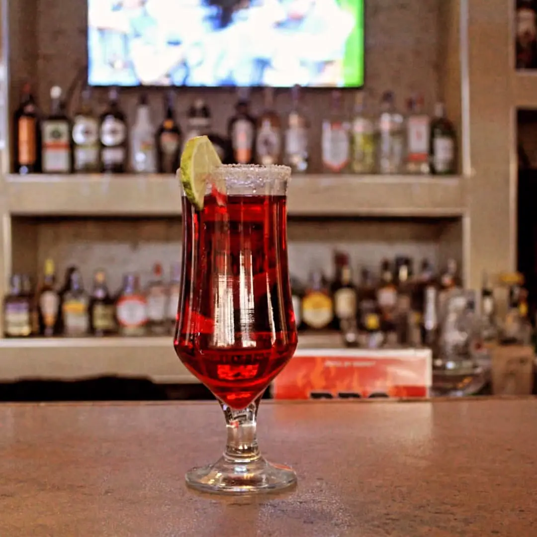 HAPPY LABOR DAY  Kick back with a killer happy hour cocktail- only at our Sports Bar🎉 #orpulbysagret #sagretgardens #orpulsportsbar #trendingvideo #trend#videoviral #v 