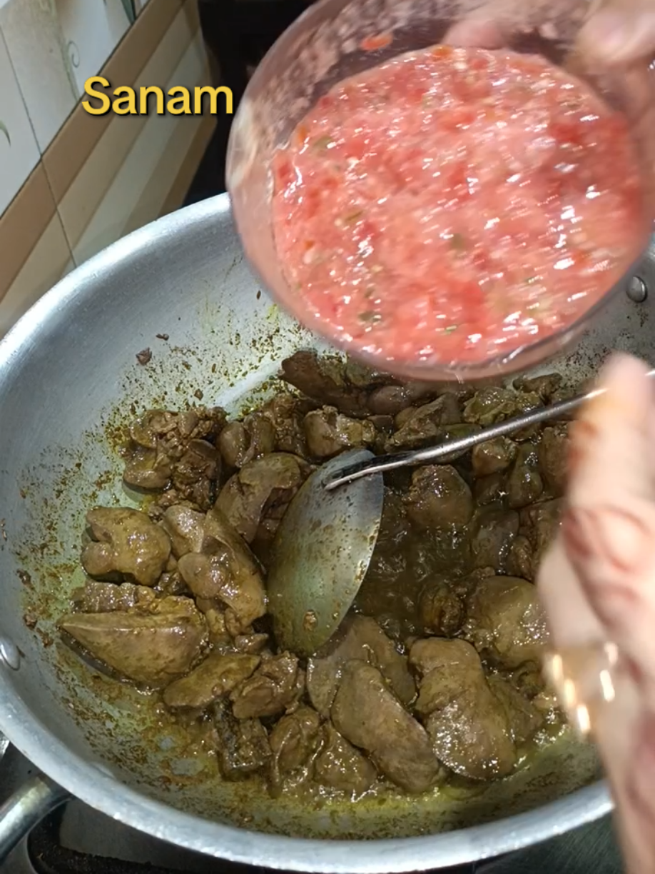 #LiverRecipe  #kalje  #CookingVideo   #DesiFood   #TastyRecipe   #HomeCooking   #EasyCooking   #FoodLovers   #QuickRecipe   #YummyFood   #KitchenDiaries   #FoodieLife   #RecipeOfTheDay   #SpicyFood   #DesiKitchen   #FoodVlog 