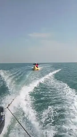 Ikutin trend @fujiiian yang pake jetski tapi kita mah pakenya Bananaboat 😂 #bananaboat #wisataair #jepara #pantaibandengan #jawatengah #wonderfulindonesia 