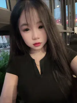 em nhớ anh ròi 😭😭#CapCut #2011 #gaixinh #gaixinhtiktok #hottrend #xh #fyp #hocsinh #thichanh 