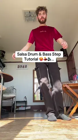 Salsa Dnb Step Dance Move Tutorial 🔊💃 #dnb #drumandbass #dancetutorial #salsa #dnbstep #electronicmusic #edm #dancer #footwork #tutorial #youngjakeyy #rave #dnbdance #shuffle 
