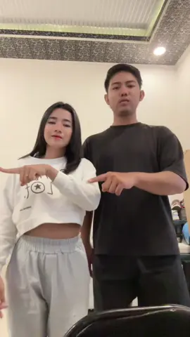 hafal juga dc baru 😭 @Joy Given🥶 
