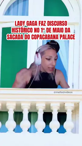 dê a ordem camarada gaga #diadotrabalho #beamon #comunismo #ladygaga #mayhem #riodejaneiro #show #1demaio #trabalhador 