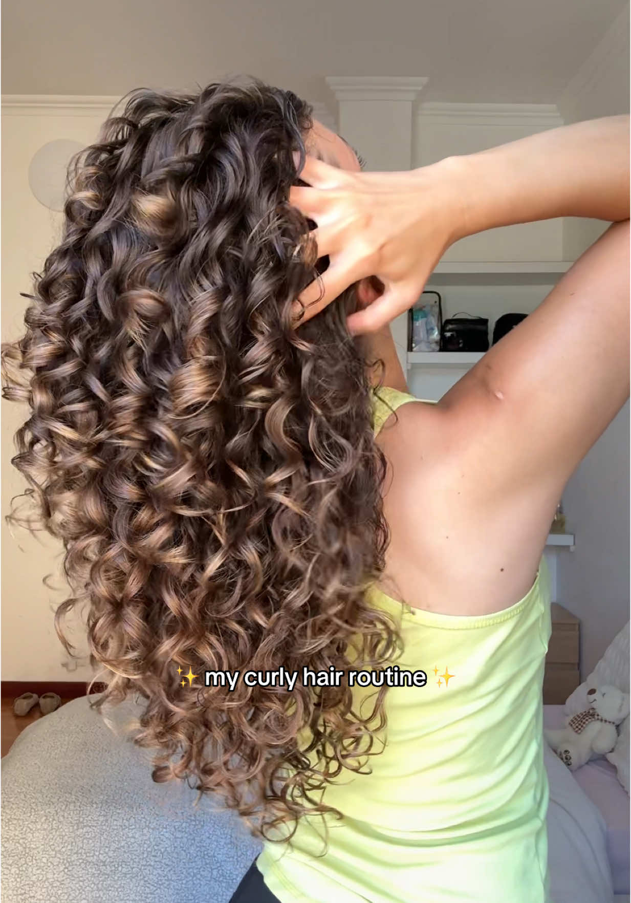 my curls lovee @Bali Curls 😍 Products used: -Hydrating Curl Cream -Curl Defining Gel -Volume Foam -Bonding Oil 🩷 Code: Tedi10 for 10% off on Bali Curls Online Shop 🙈 #curlyhair #curlyhairstyles #curlyhairinspo #curlyhairrountine #curlyhairproducts #curlyhairtips #curyhairtutorial #curlyhaircheck 