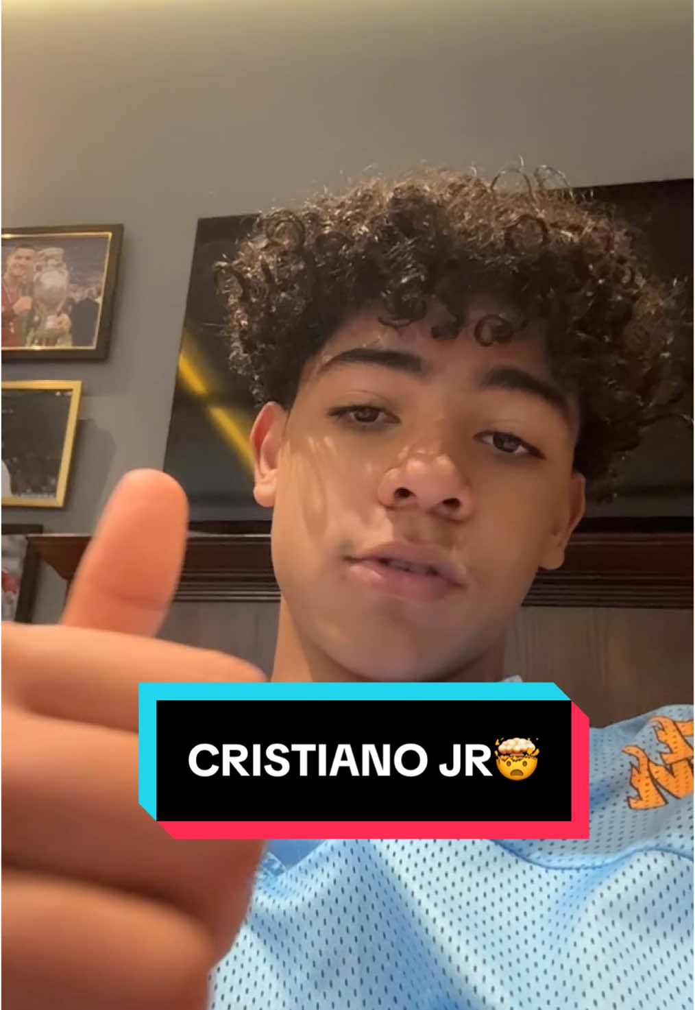 Cristiano Jr usa JOGA🤯 ¿Tú a qué estás esperando?🤔#cristianojr #crisjr #futbol⚽️ #cristiano #crisjredits 