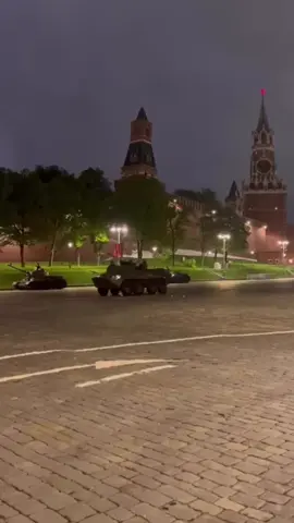 Москва готовится к 80-летию со дня Великой Победы #🎗️    #🇷🇺 #russia #moscow #ссср #9мая #парад #москва #2025 #победа #victoire #putin #ussr #армия #sovietunion @paf спасибо 🙏 