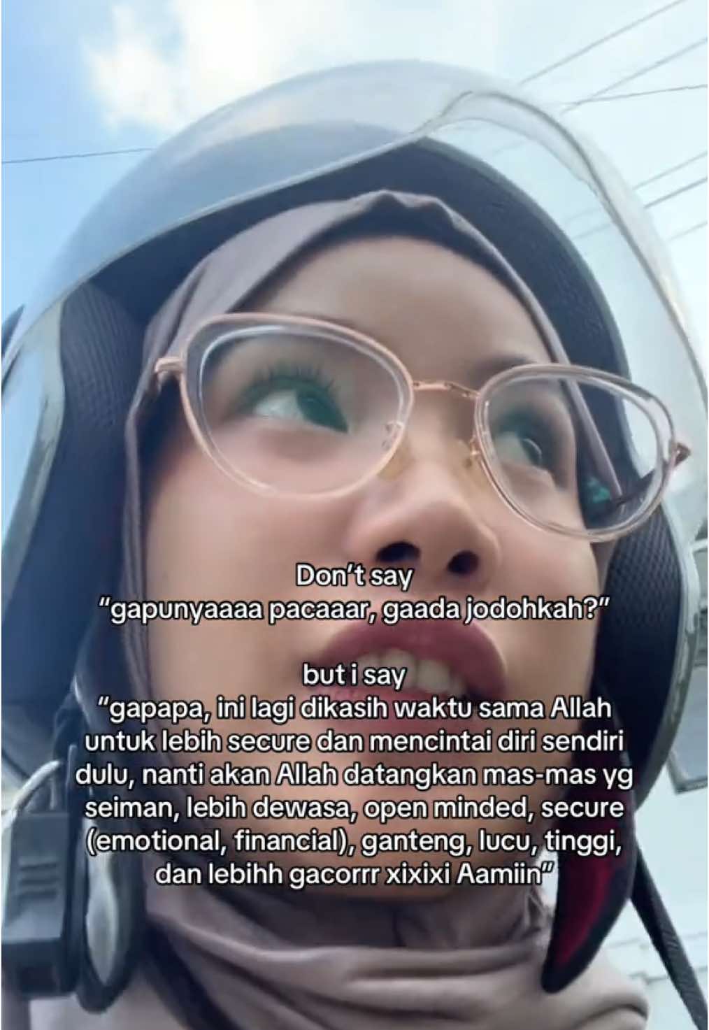 tolong aamiin-in gusyy 😻💪