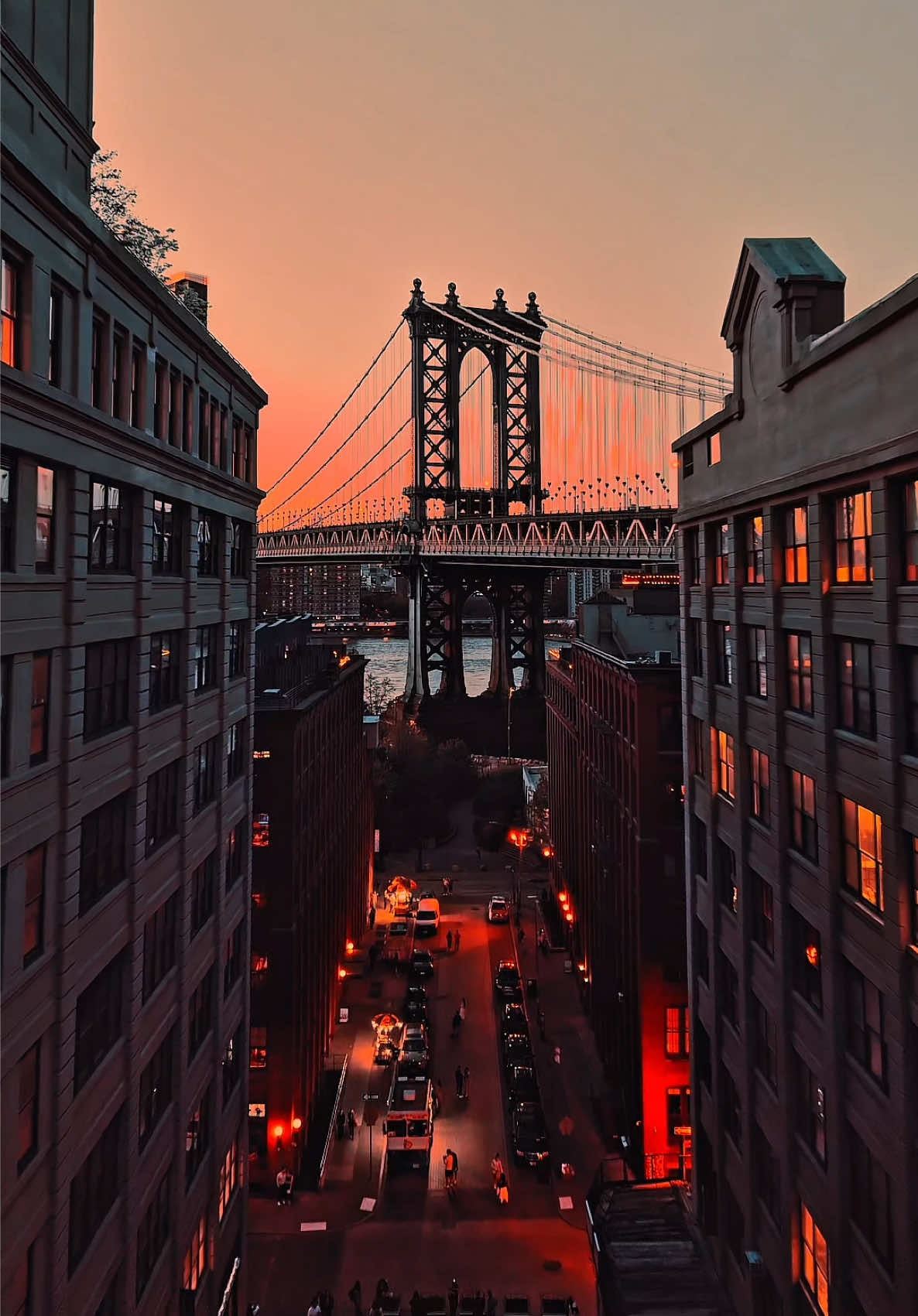 Manhattan Bridge 🌅❤️😱😱 #atardecer #sunset #newyorkcity #travel #vacation #goldenhour #beautiful #viwes 