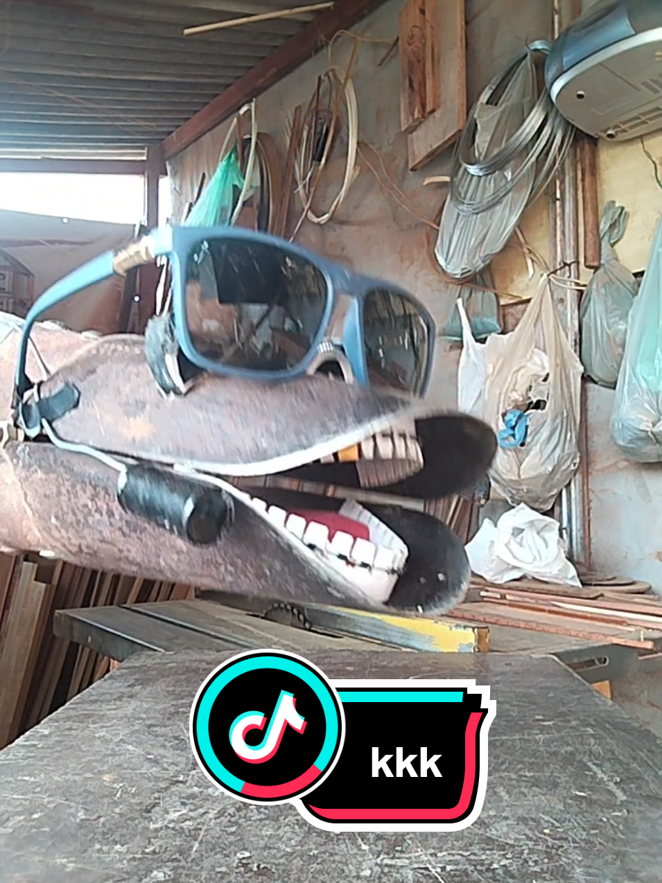 A responder a @hehoisa a cavadeira falou vamos lá #dublagem 