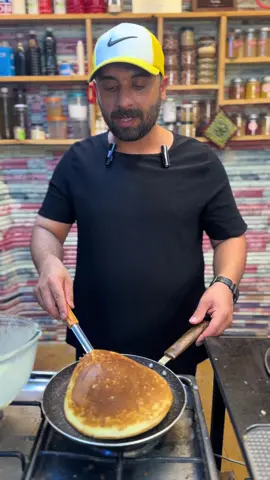 المكونات والمقادير ٢بيض ملعقه فانيلا ملعقه زيت نص كوب سكر كوب حليب كوبين طحين ملعقه بكنك بودر  والف عافيه #ياسر_استبرق #اكل #طبخ #بورك #اكلات #طبخات #حلويات #كيك #foryou #food #اكسبلور 