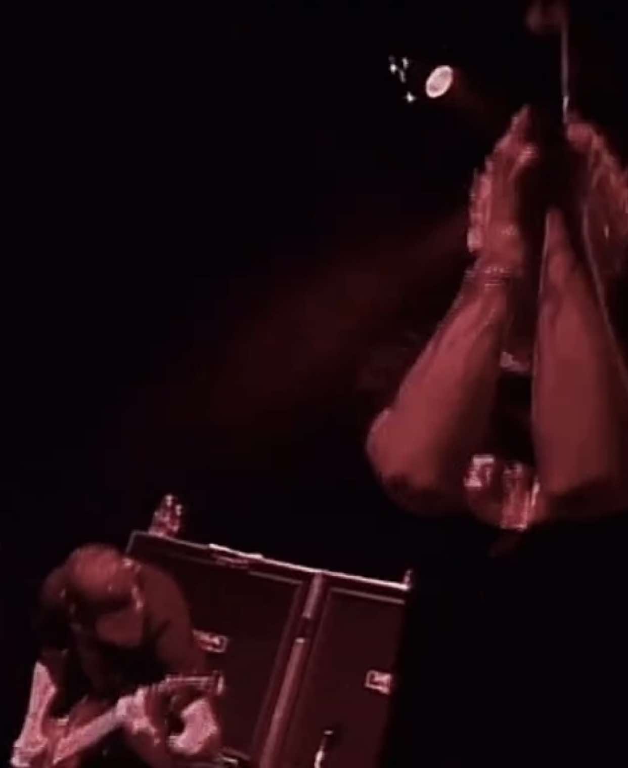 linkin park há alguns anos atrás #linkinpark #chesterbennington #deftones #emilyarmstrong #mikeshinoda #viralvideo🔥 