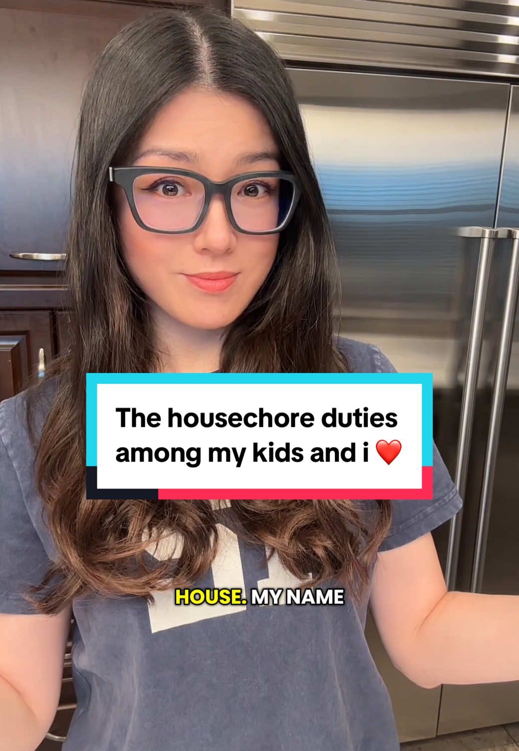 Mom has superpower 😅💪🏻How do u share the work in ur family? #momoftiktok #lifewithkids #housechores #familylife #motherdaughter #comedyvideo #relatable #momtok #parents 