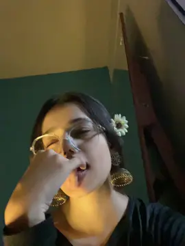 Bahoon me aa soniyee👹🙂‍↔️#viral #viral #trending 