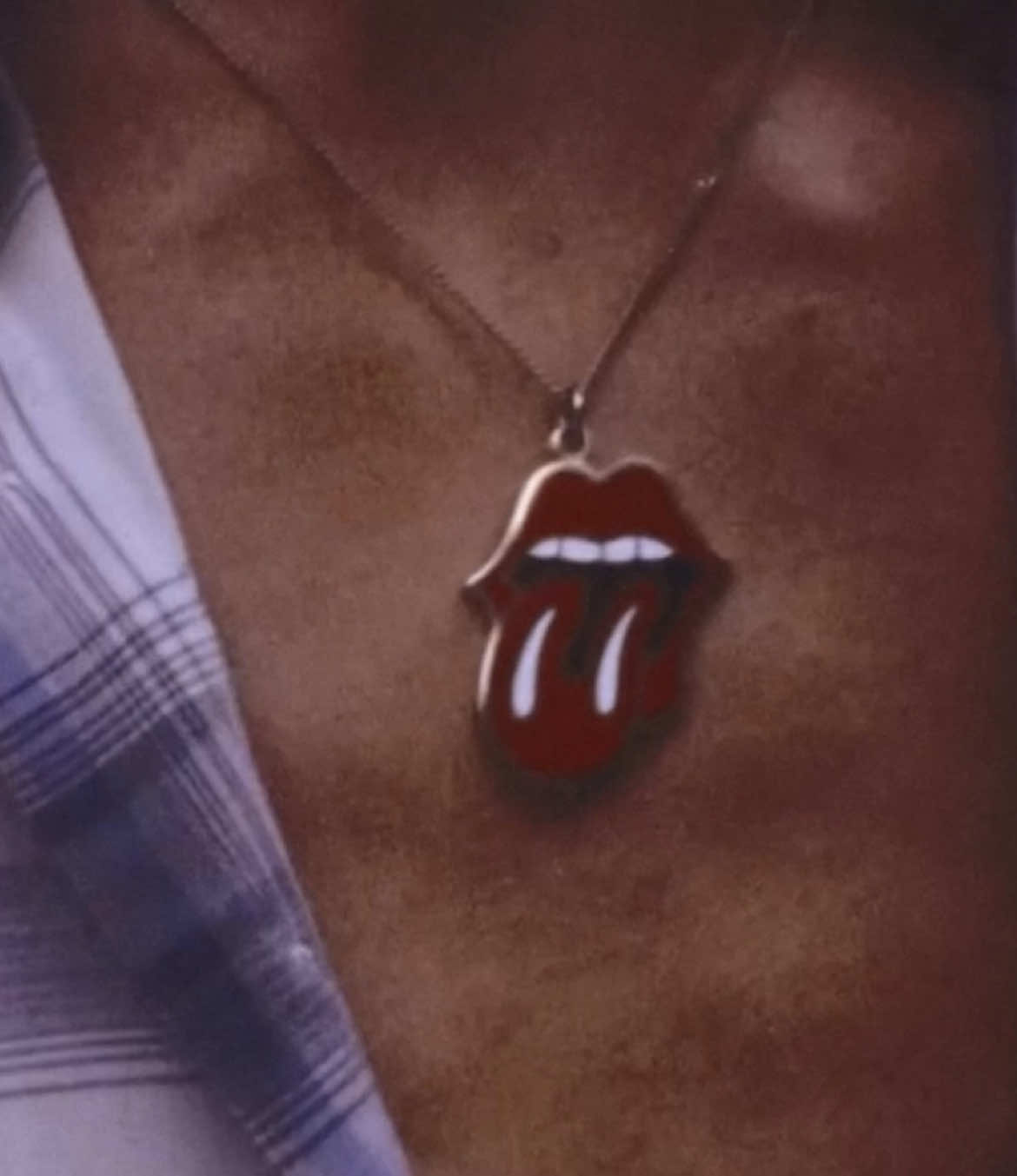 backstage at a rolling stones concert in zürich, switzerland, 1976💋🎲⚡️🐆 • • #therollingstones #mickjagger #1976 #70s #70smusic #70sfashion #70shair #70saesthetic #1970s #rocknroll #groovy #retro #vintage 