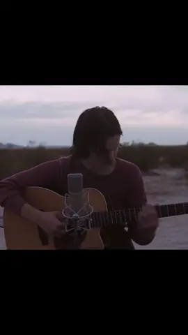 forwards beckon rebound - adrianne lenker 🪾 #adriannelenker #bigthief #bigthiefmusic #music #folk #guitar #fingerpicking #fyp #foryoupage #forwardsbeckonrebound 
