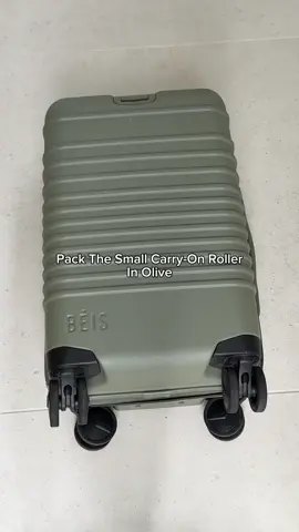 Vacation-ready in 30 seconds? Here's how we pack The Small Carry-On Roller in record time. #simple #packing #beis #carryon
