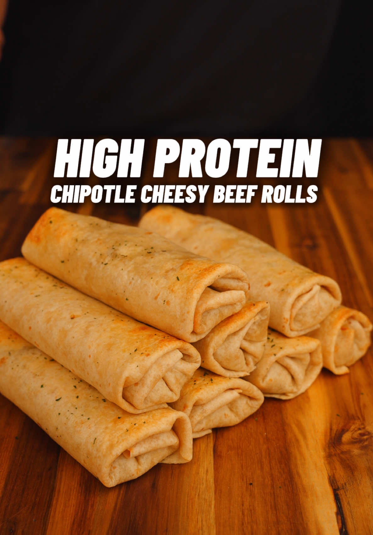 High Protein Cheesy Chipotle Beef Rolls! 🔥🧀🥩#mealprep #highprotein #cheesychipotlerolls #chipotle #highproteinmealprep #tastymealprep #easymealprep #lowcalorierecipes #gymfood #musclegain #fatloss #highproteinrecipes #panaceapalm #EasyRecipes ONLY 365 calories, 37g Protein! Easy High Protein Meal Prep 😋 Check out my high protein cookbooks for 100+ recipes just like this one! (Link in bio)👨🏽‍🍳📕 Makes 10 Rolls: 🌯🌯🌯🌯🌯🌯🌯🌯🌯🌯 Calories & Macros 📊 Per Roll: 365 calories  37g P | 30g C | 11g F Taco Beef  - 800g lean ground beef (5% or less) - 2 tsp smoked paprika - 2 tsp garlic powder - 1 tsp onion powder - 1 tsp cayenne - 1 tsp cumin - 1 tsp oregano - 2 tsp sea salt  - 1 tsp black pepper - cooking spray Chipotle sauce - 300g 0% fat cottage cheese - 100g 0% fat Greek yoghurt - 100g light mayo (brand Heinz lighter than light) - 20g chipotle paste - 1/2-1 lime juice - 1 tbsp honey - 1 tsp garlic powder - Salt to taste  Other ingredients - 100g grated mozzarella - 100g reduced fat grated cheddar (I used Tesco 50% less fat) - Chopped cilantro (or parsley) - 10 protein tortillas (brand: mission) Storage & Heating ♨️ - Wrap in foil and store in the freezer for months - To reheat, unwrap from the foil, wrap in a paper towel and run under water, squeeze of the excess and microwave 4-6 minutes, unwrap carefully from the paper towel air-fry or toast in the pan for a couple minutes to get crispy and enjoy! Check out my high protein cookbooks for 100+ recipes just like this one! (Link in bio)👨🏽‍🍳📕