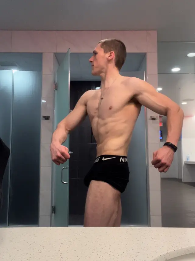 Started this prep at 240 lbs—down to 161.8 lbs and still pushing harder every day. No shortcuts, no excuses. Just discipline, sacrifice, and tunnel vision. Every ounce of fat dropped, every vein popping, every lift still heavy. This is what chasing greatness looks like. Show day: June 21st. Let’s make it undeniable who the winner is 🏆 #BodybuildingPrep #NPCPrep # 7WeeksOut #ClassicPhysique #ShreddedToTheBone #NoOffSwitch #RoadToPro #HardWorkPaysOff