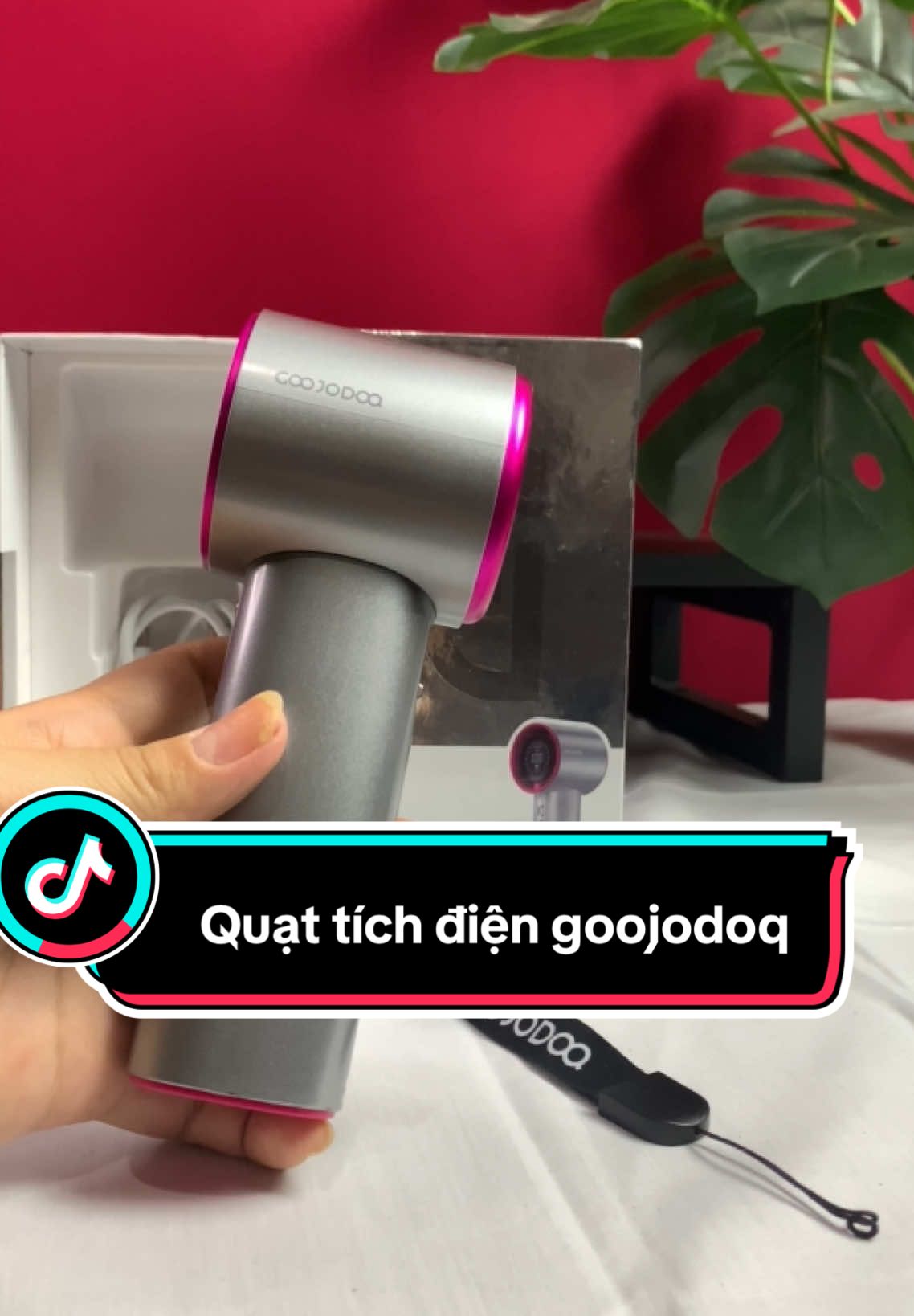 Quạt sạc tích điện cầm tay tốc độ cao GOOJOODOQ,làm mát, pin 2-7h bảo hành 6 tháng,  có 100 mức độ, màn hình led hiển thị #hieuducsansale #taphoacuongdung #quatcamtay #quatcamtaymini #quatcamtayminicaocap #quatcamtaytichdien #quatcamtaygoojodog #quatcamtaytocdocao 