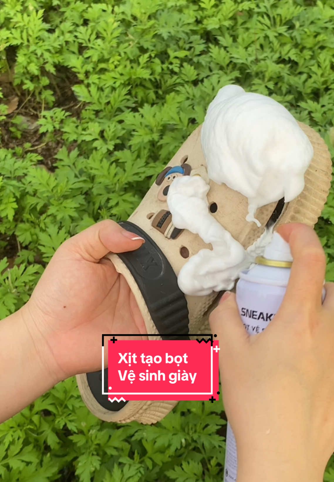 Chai xịt tạo bọt vệ sinh giày Geto sneaker #mebinbeng #xittaobotvesinhgiay #chaixitvesinhgiay #xuongx #zocoby 