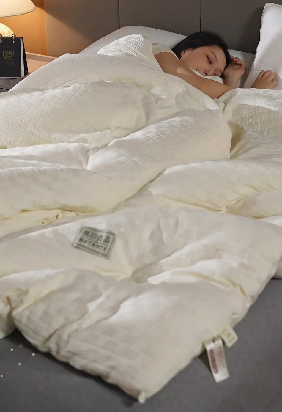 Super soft and comfortable air conditioning quilt,You can not sweat in summer.#beddingsets #bestsheetsforbed 