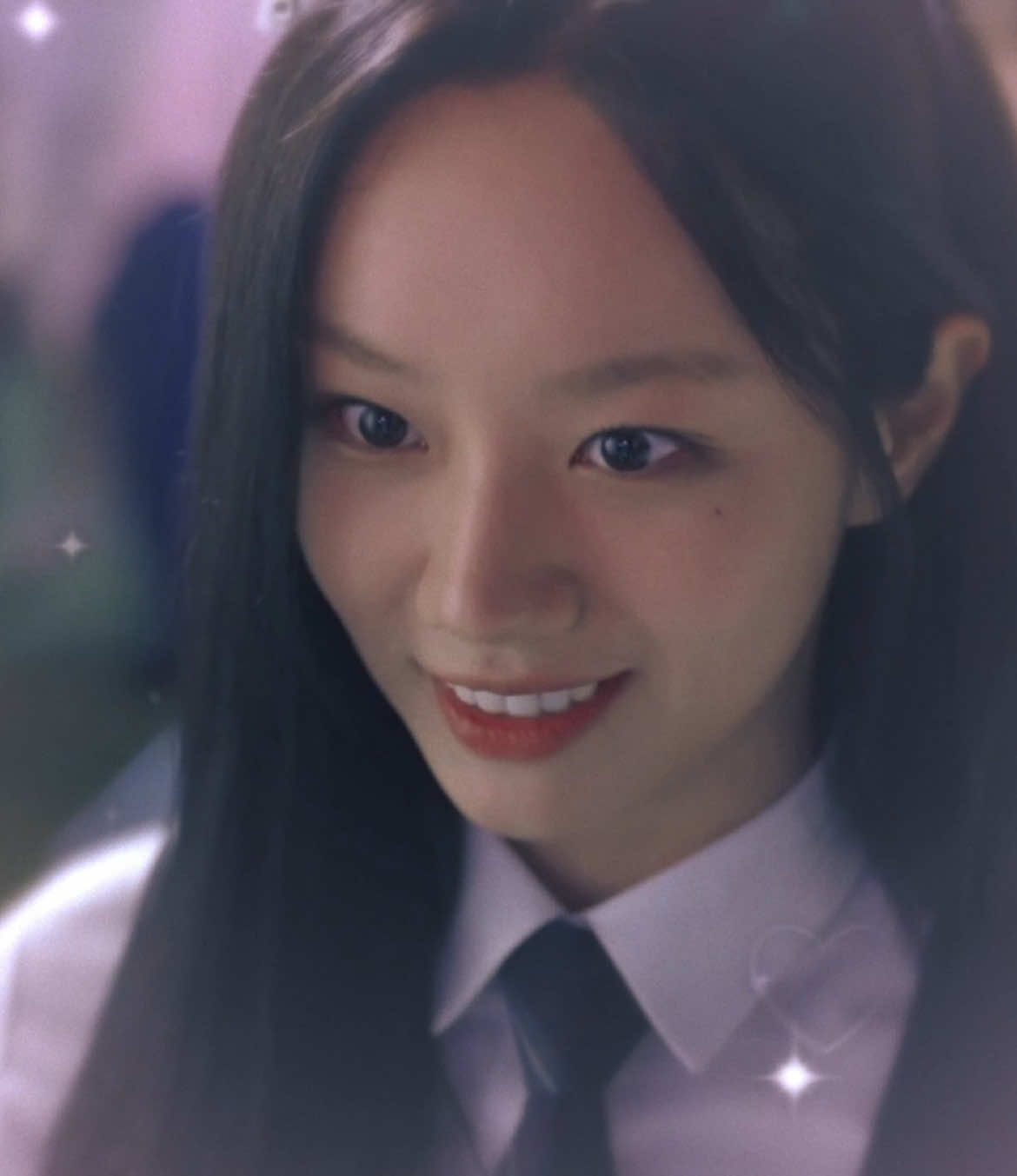kiss a hyeri !! ^_^  #fyp #aftereffects #leehyeri #hyeri #girlsday #friendlyrivalry #yoojaeyi #jaeyi 