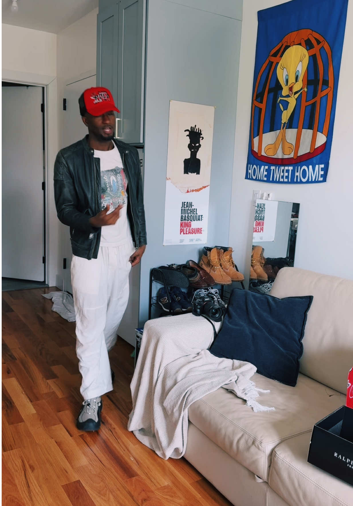 Bouta go enjoy my day :) #poloralphlauren #nyc #ugccreator #mensstyle #nycapartment #boyapartment 