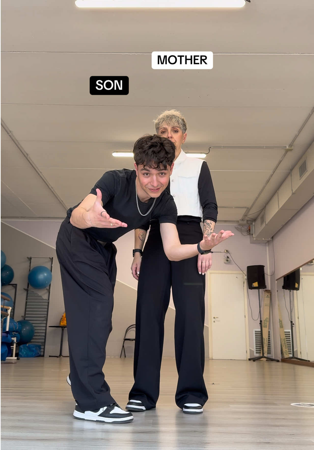 New DC by Us🤓🤍🖤 @Paola Manghisi #paolaebrock#motherandson#lorenzobrock 