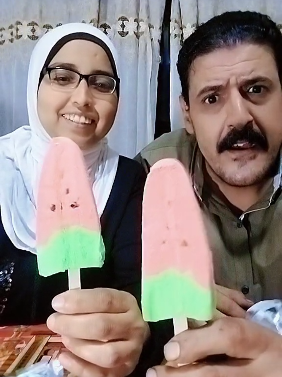 الرد على @mohamdg2  ايس كريم بالطيخ فرايدى  عالمي ياعم جمعة #بالبستاشيو #تراندات_تيك_توك #friday #الشعب_الصيني_ماله_حل😂😂 #اكسبلور #مشاهدات_لايكات_اكسبلور #تجربه #ايسكريم #😂 #😂😂😂😂😂😂😂 #فود_بلوجر 