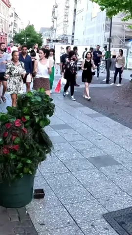 #bushmanprank #scareprank #scaringpeople #prank #prankvideo #funnyprank #funnyprankvideos